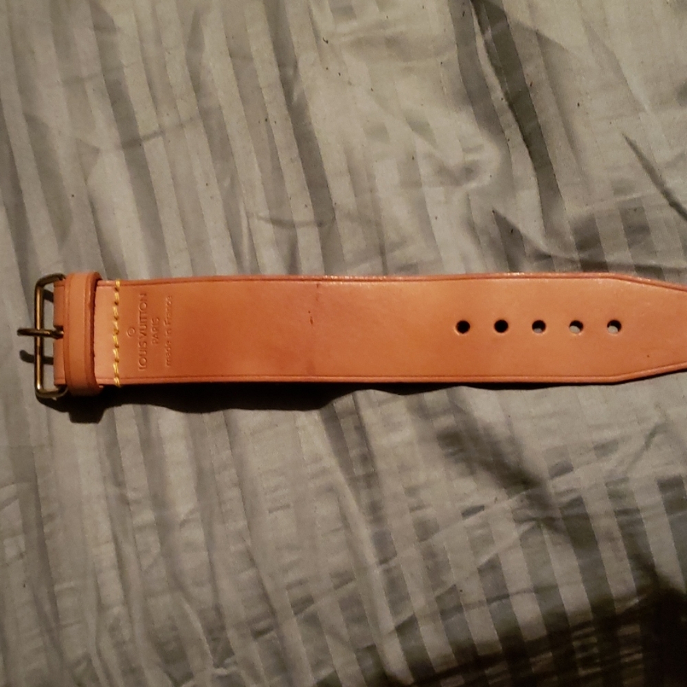 LV luggage bag belt